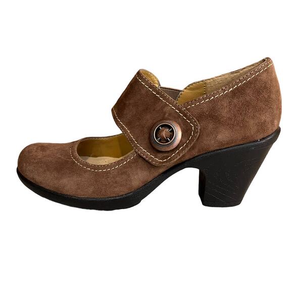 Softspots Mary Jane Artsy Comfort Heels Whiskey Suede 7 - Picture 1 of 8